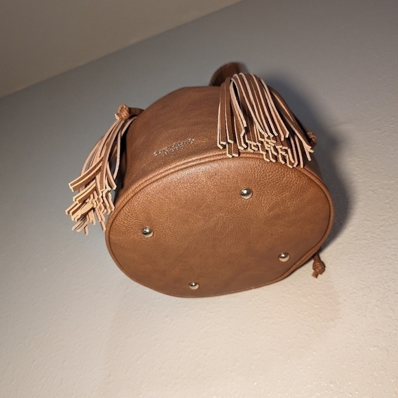 NWT Darcy Marks London Bucket Bag with fringe and braided handle Brown - Picture 3 of 12